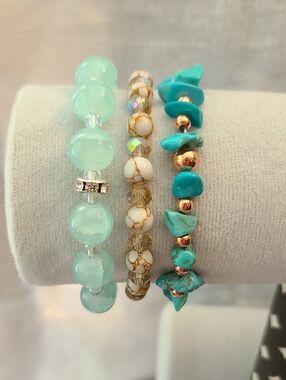 Turquoise, Howlite & Aqua Beaded Stackable Bracelet Set - Women Jewelry
